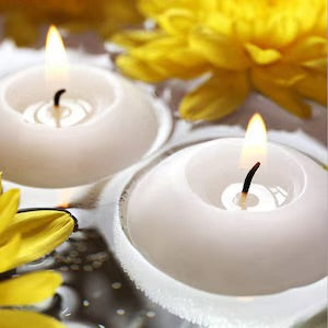 Bougie flottante rose blush de 7,6 cm, lot de 4 bougies non parfumées.