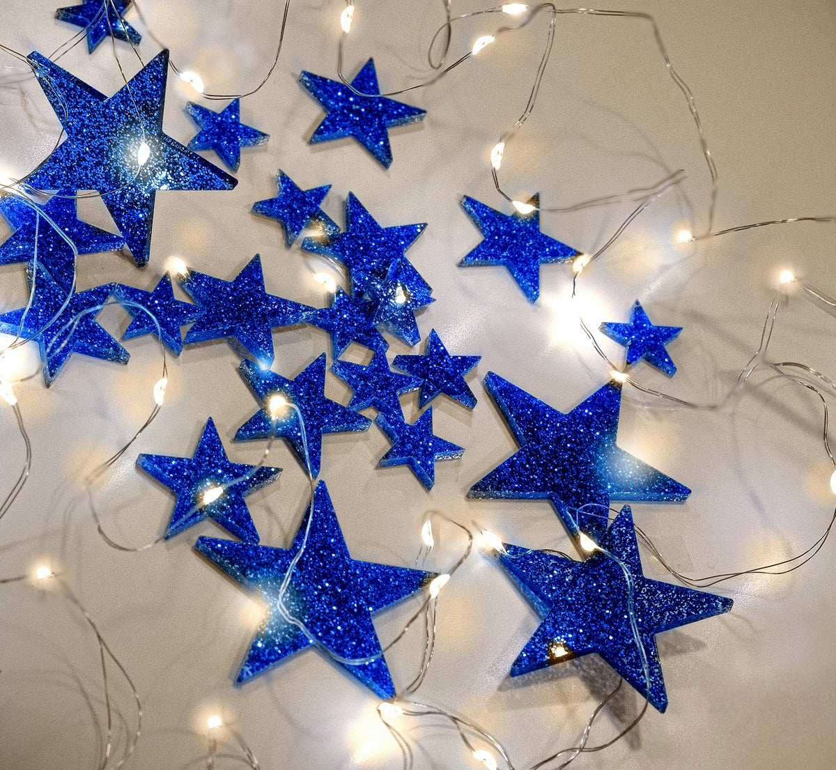 50 Blue Floating Stars-Sparkling Large Size-Fills 1 Gallon for Your Vases-Including Transparent Floating Gels Kit-Option: 3 Submersible Fairy Lights